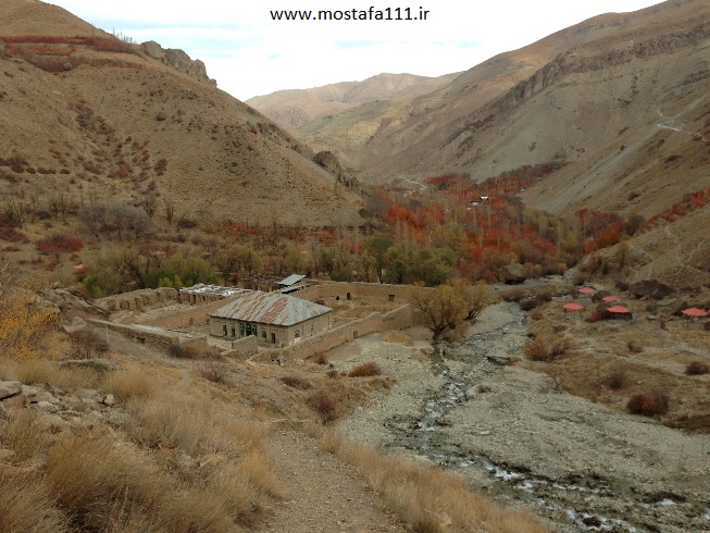 تالار کاخ ناصری از نمایی دورتر در دره شهرستانک 11 آبان 1396